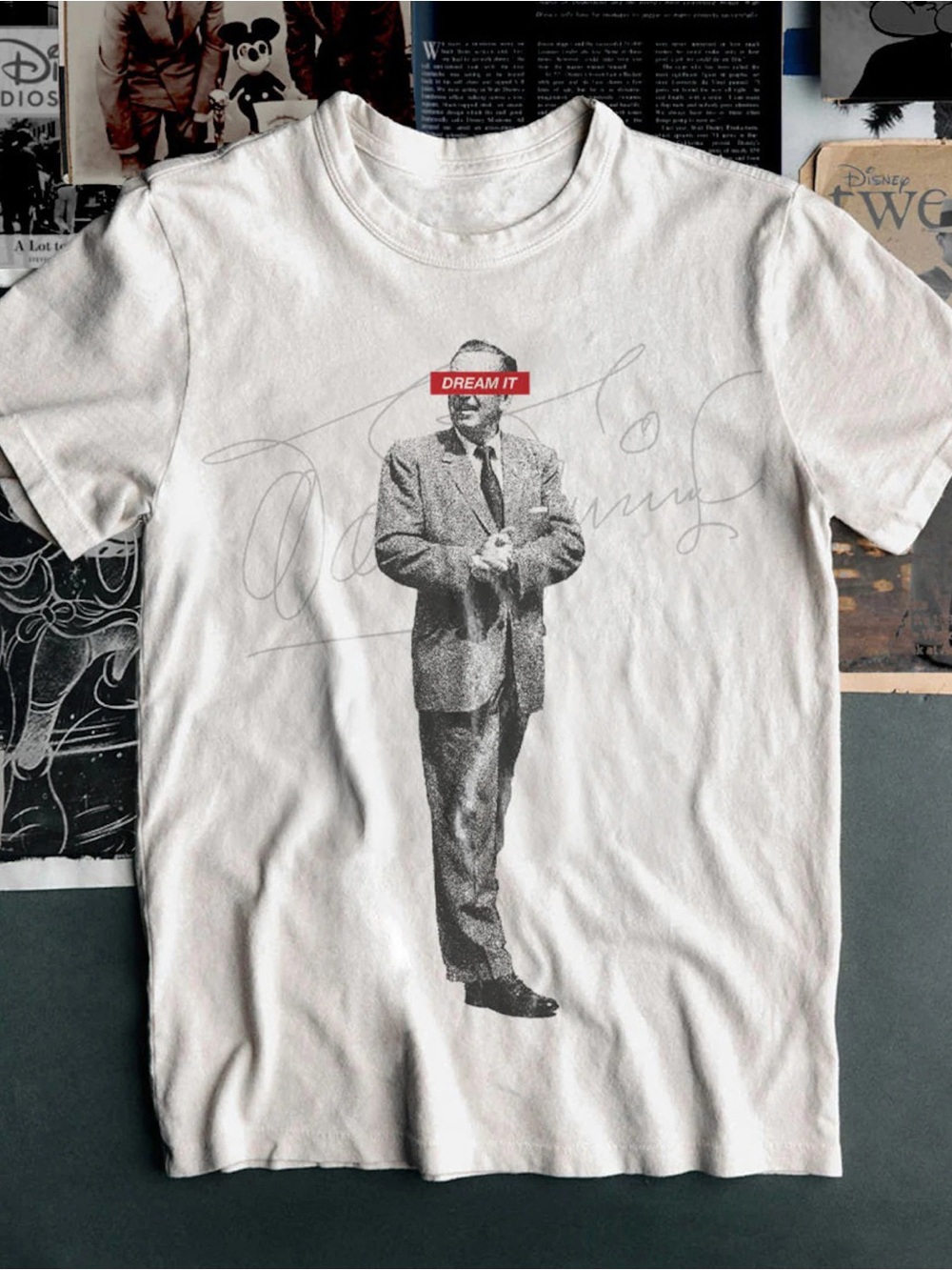 Dream It White Graphic T‑Shirt Unisex
